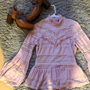 bell sleeve lace peplum